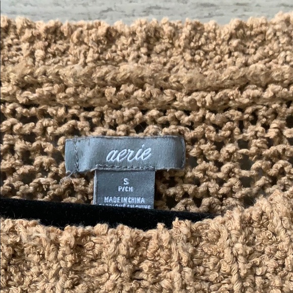 American Eagle Sweater - Picture 3 of 3